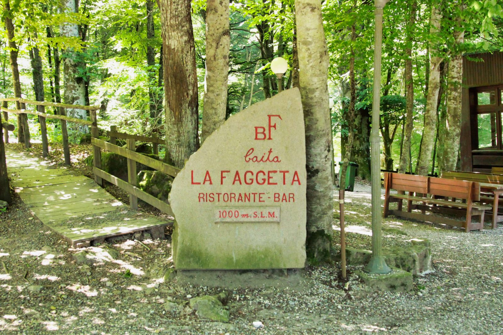 foto di baita la faggeta