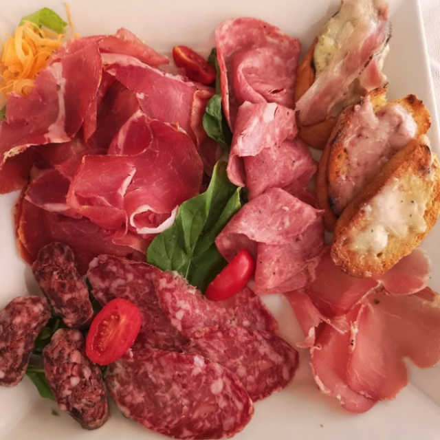 Antipasti tipici Baita di montagna La Faggeta Soriano nel Cimino